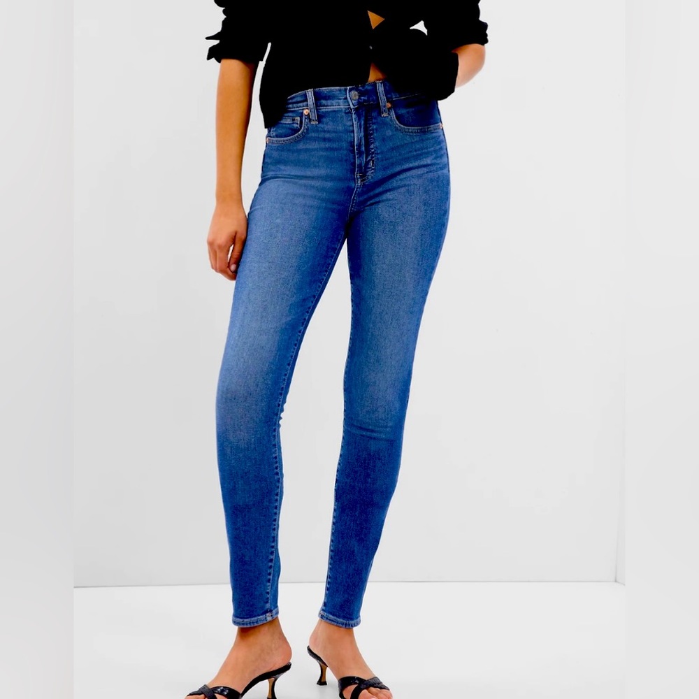 Gap 1969 Ladies True Skinny High Rise Jeans Size 33L